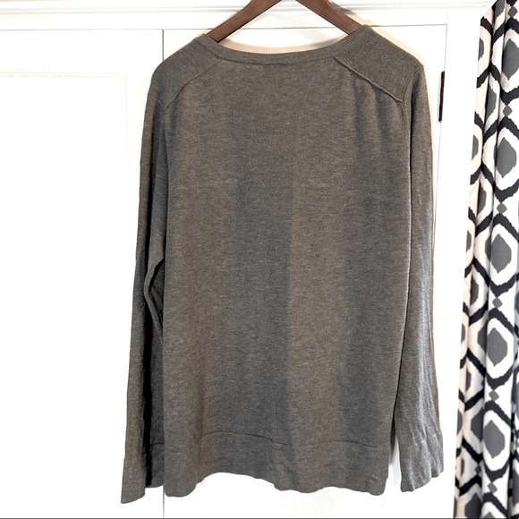 Grey Cardigan -Size XL - Picture 3 of 8